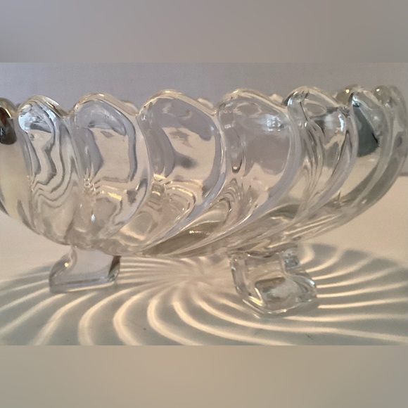 Footed Nut Bowl Clear Fostoria Colony Pattern Swirl Candy Dish - Picture 6 of 6